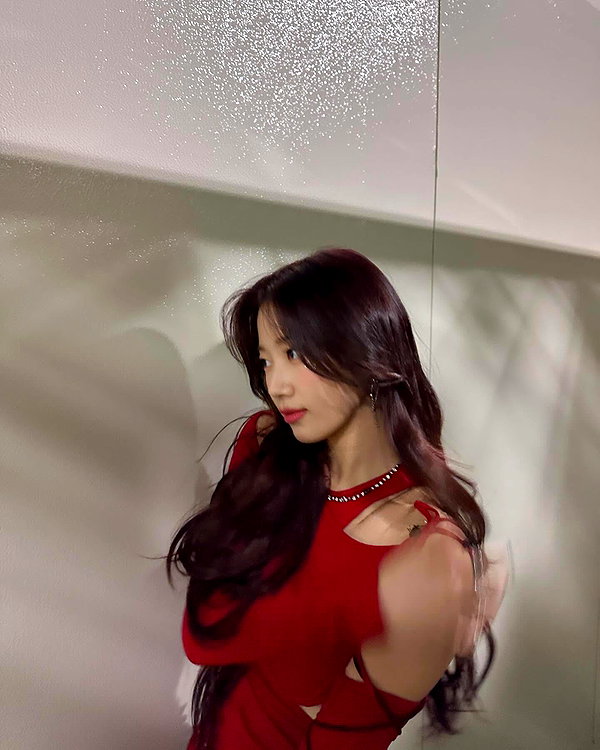 zuhazana instagram image archive image