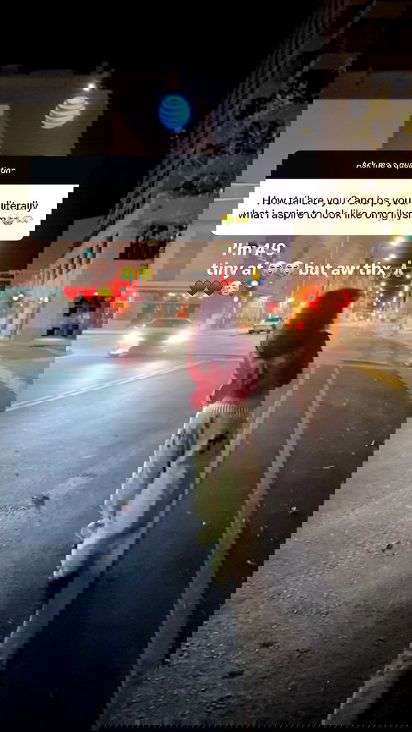 zommmbri zommmbri archive image