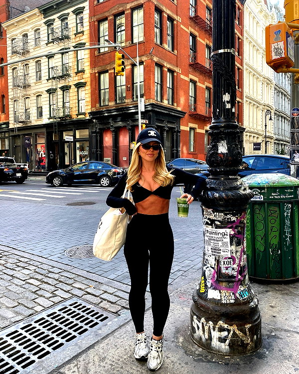 allieauton instagram image archive image