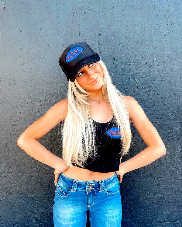 ellianawalmsley instagram image archive image