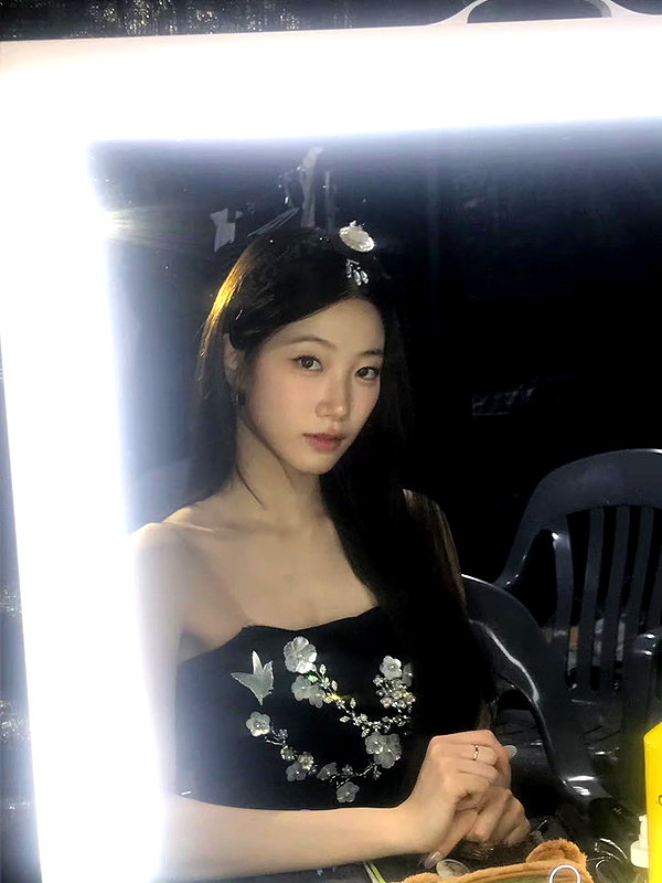 zuhazana instagram image archive image