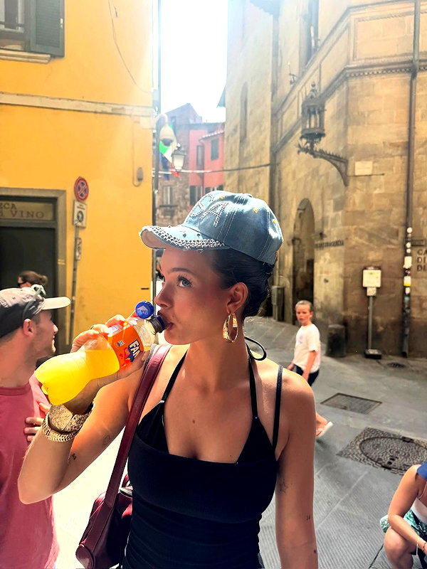 emmaaurora instagram image archive image