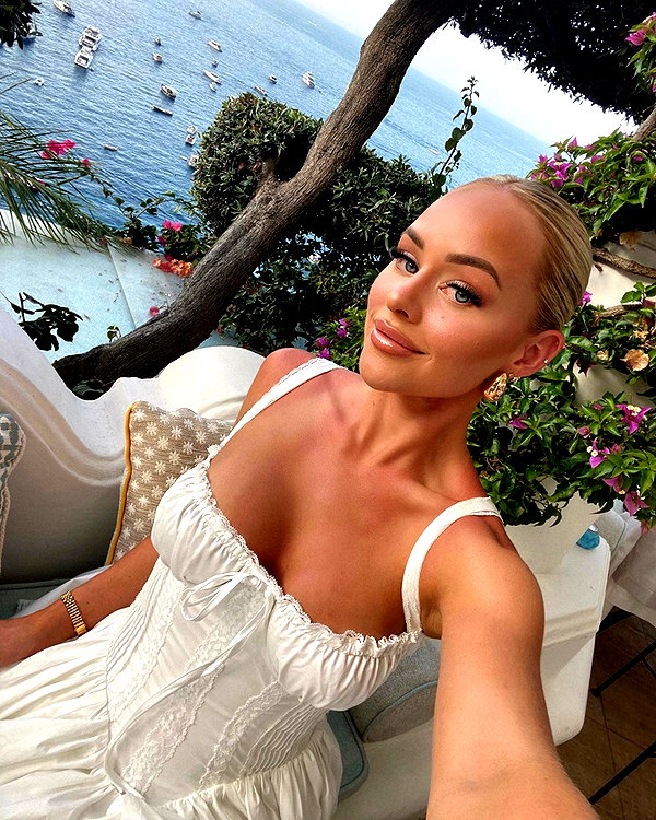 allieauton instagram image archive image