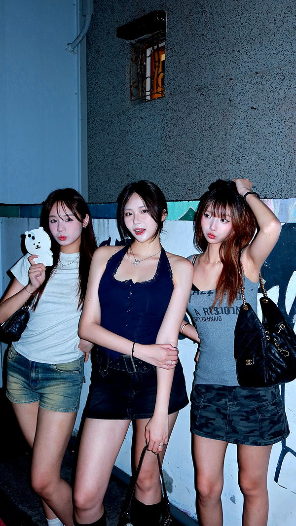 _jyying instagram image archive image