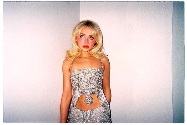 sabrinacarpenter instagram image archive image