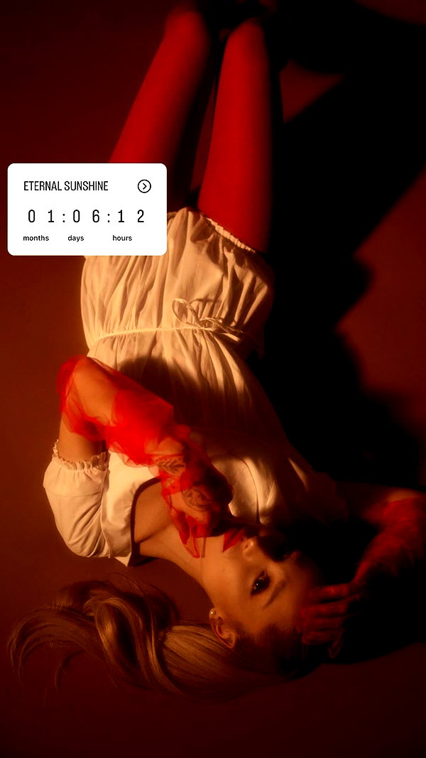 arianagrande instagram image archive image