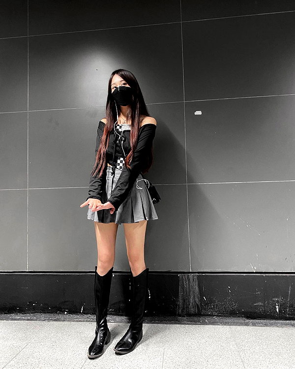 is2tian instagram image archive image