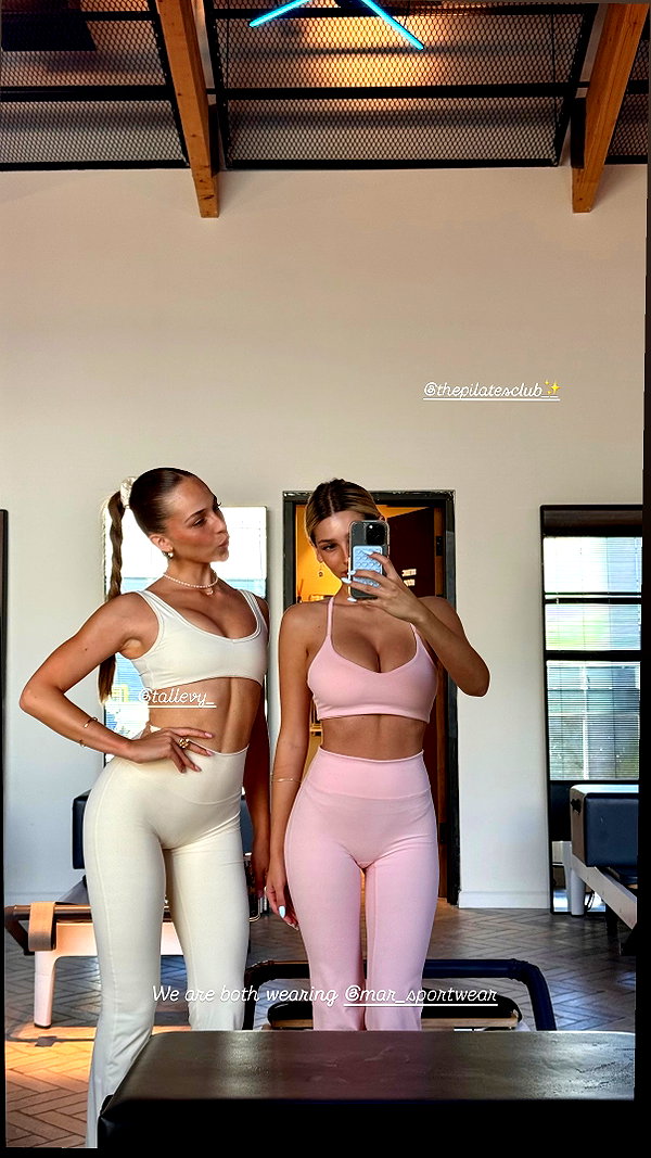 ella_netzer8 instagram image archive image