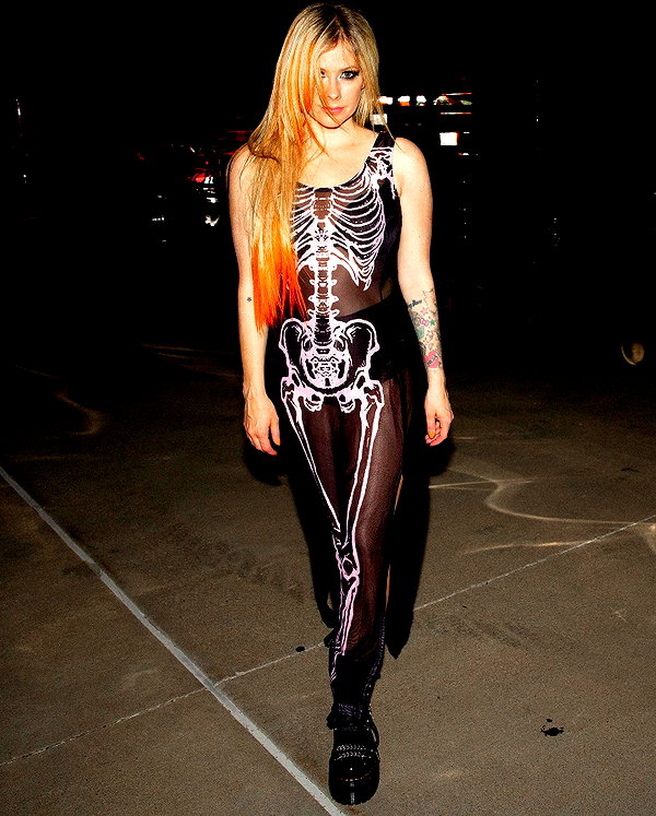 avrillavigne instagram image archive image