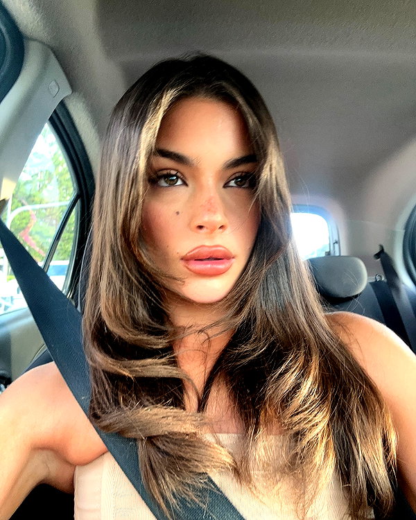 oliviaphillipps instagram image archive image