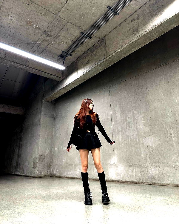 is2tian instagram image archive image