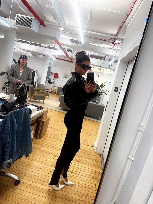 reneeebeller instagram image archive image