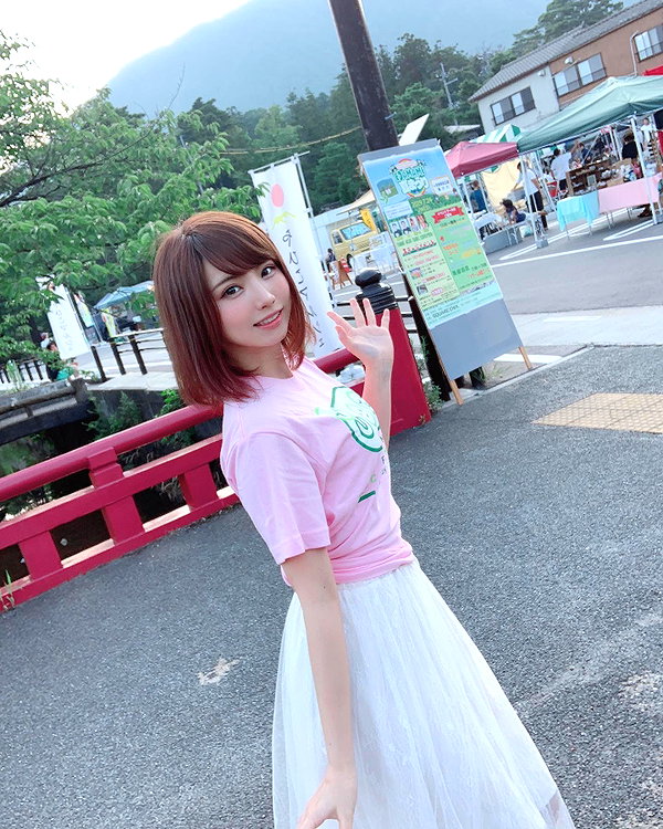 enakorin instagram image archive image