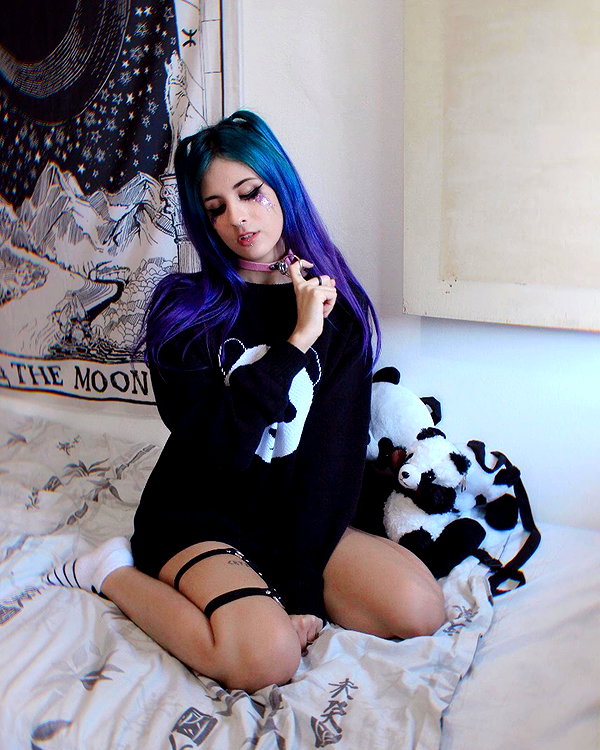 jadelaverne instagram image archive image