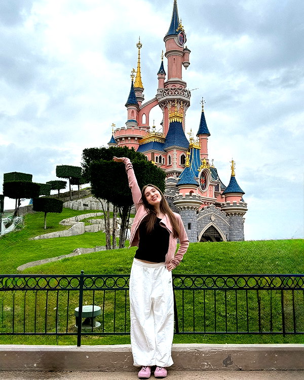 tayavii instagram image archive image