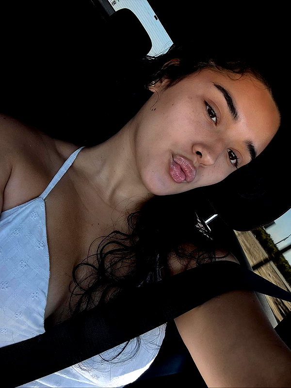itsalexiiiss instagram image archive image