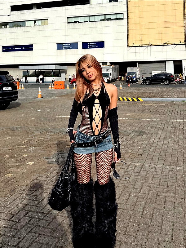 _nei.ko instagram image archive image
