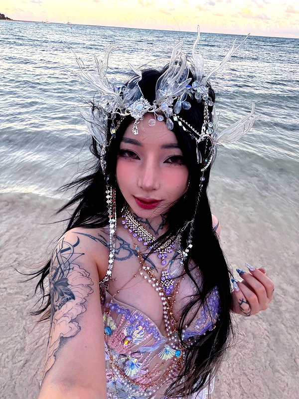 atlaseuu instagram image archive image
