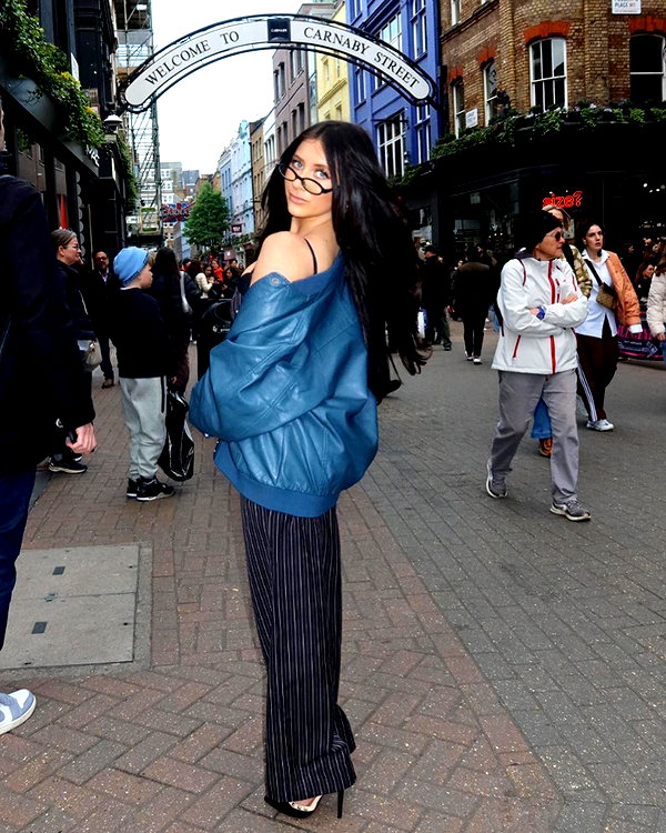 ellianawalmsley instagram image archive image