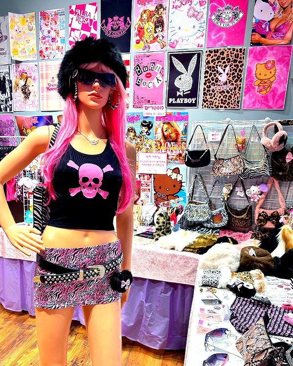 cyberangelz.shop instagram image archive image