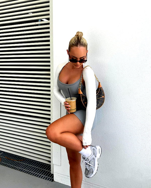 allieauton instagram image archive image