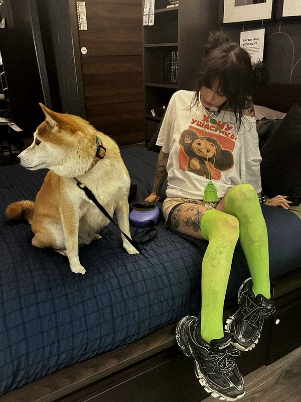 zommmbri instagram image archive image