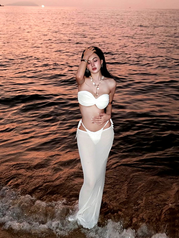 lyhythuedoxinh instagram image archive image