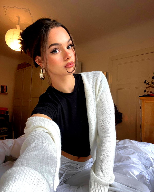 emmaaurora instagram image archive image