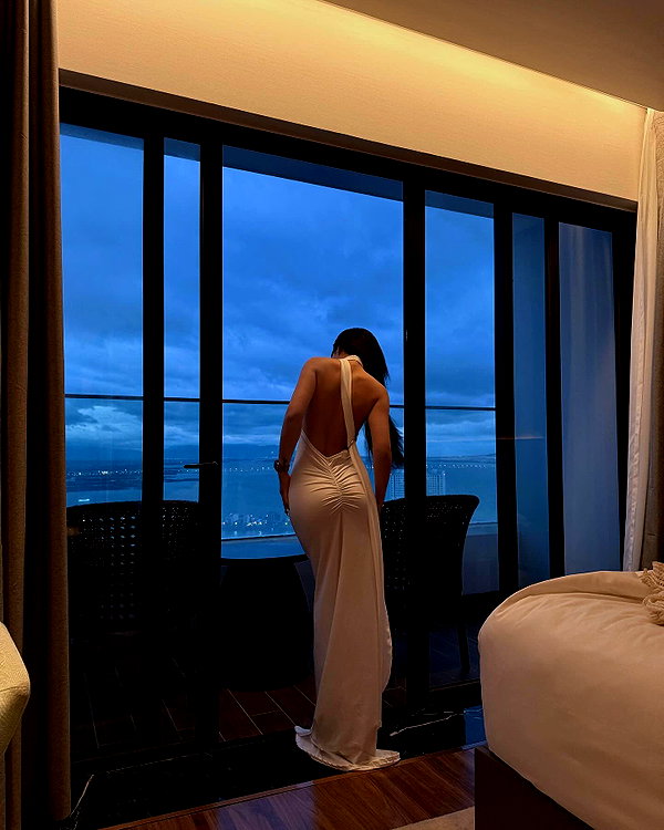 lyhythuedoxinh instagram image archive image