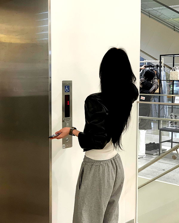 daxbin instagram image archive image