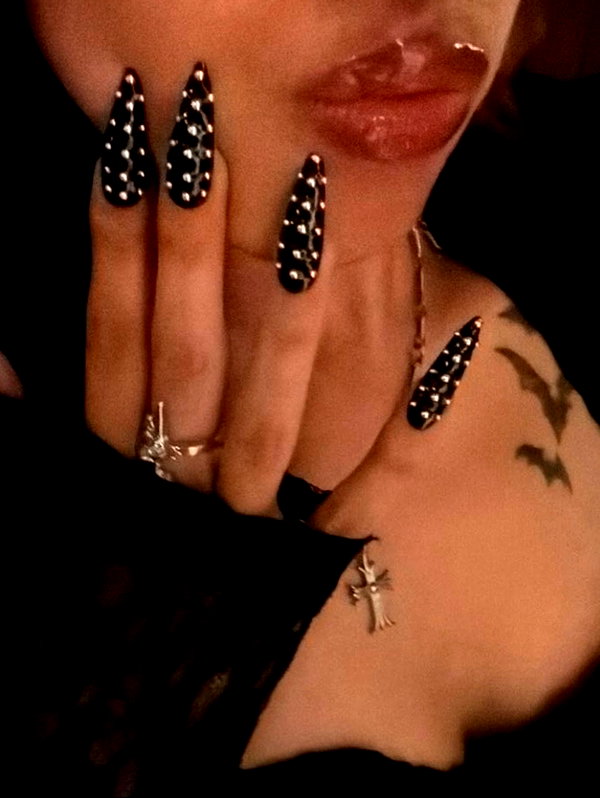 nyxaainaaa_ instagram image archive image