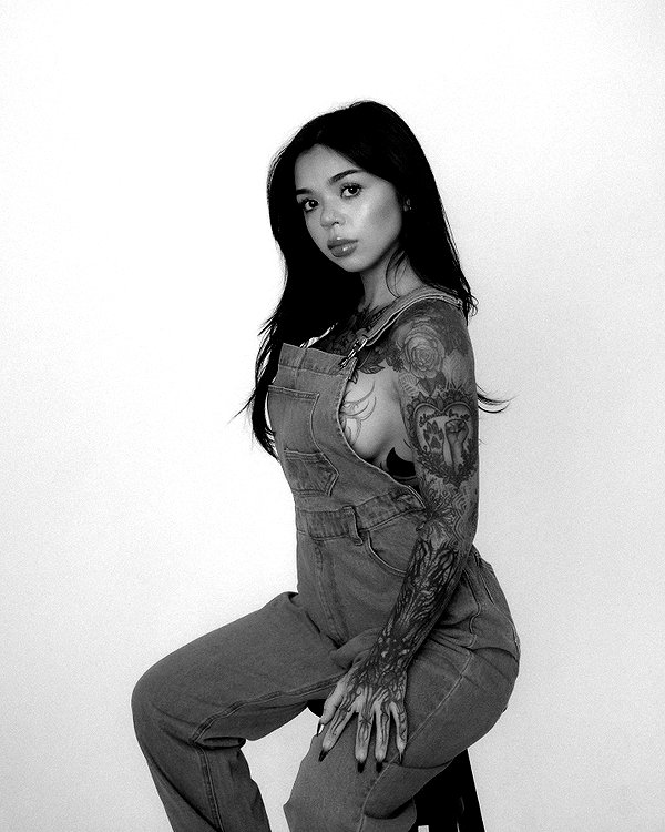 sabrvna instagram image archive image