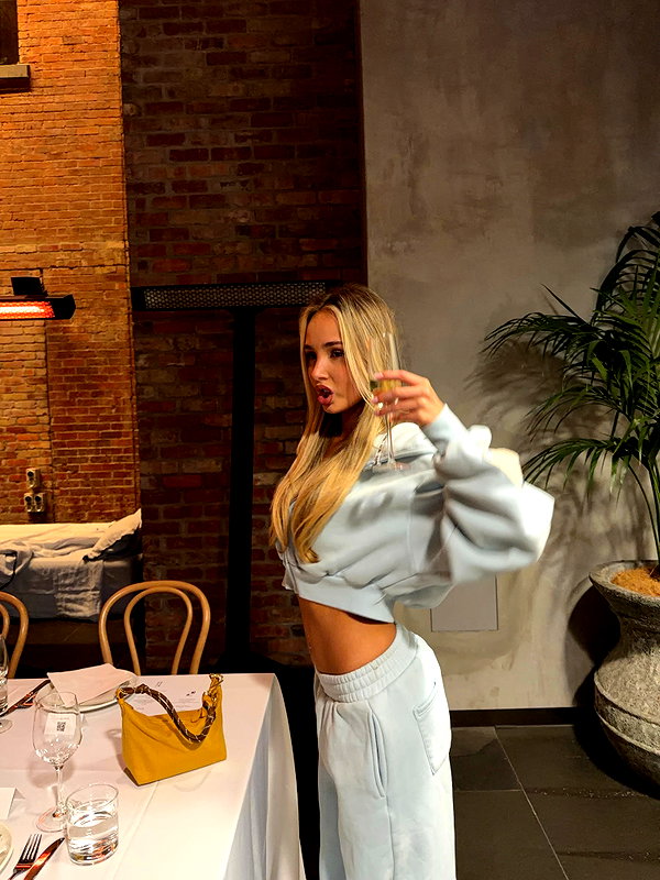 0emmamac instagram image archive image