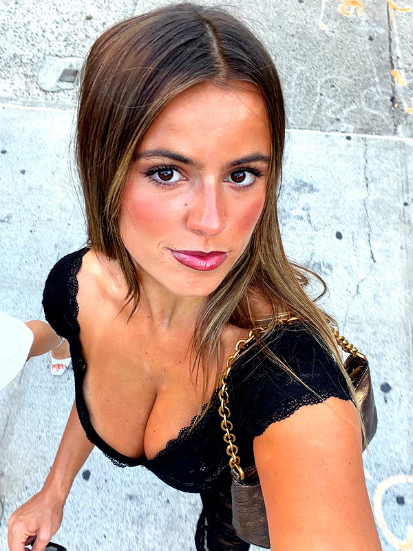 isabella.lauren instagram image archive image