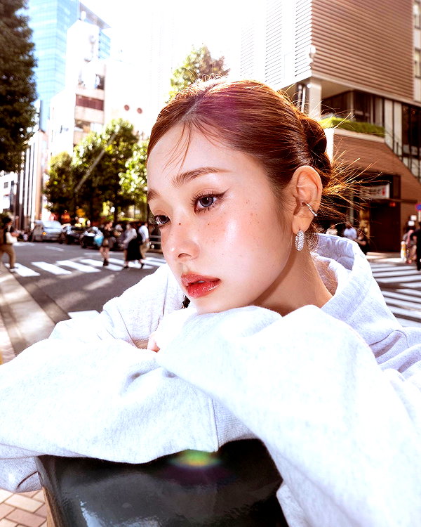 dear.zia instagram image archive image