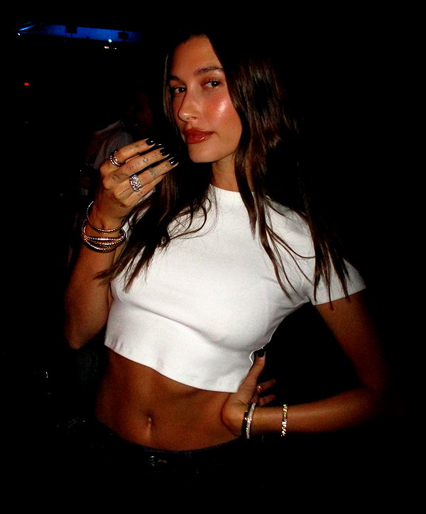 haileybieber instagram image archive image