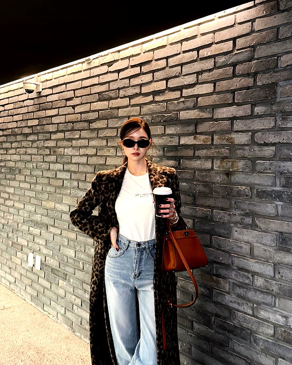 dear.zia instagram image archive image