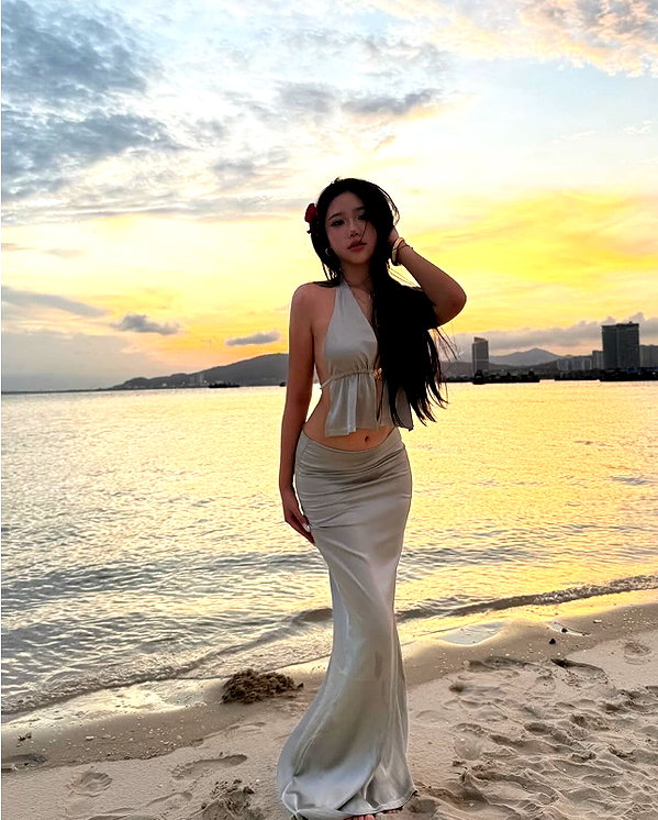 lyhythuedoxinh instagram image archive image
