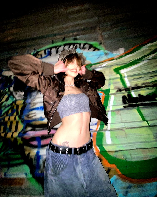 leyla.annemarie instagram image archive image