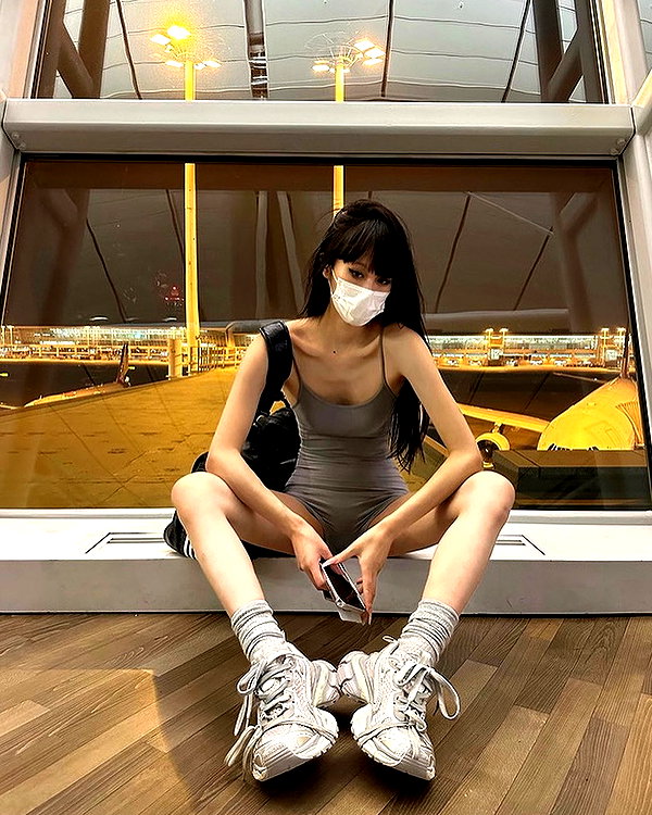 fair_mua instagram image archive image