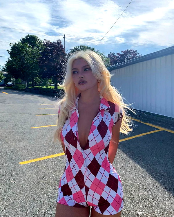 diakimeko instagram image archive image