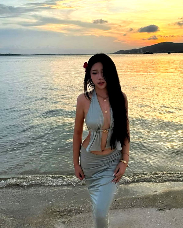 lyhythuedoxinh instagram image archive image