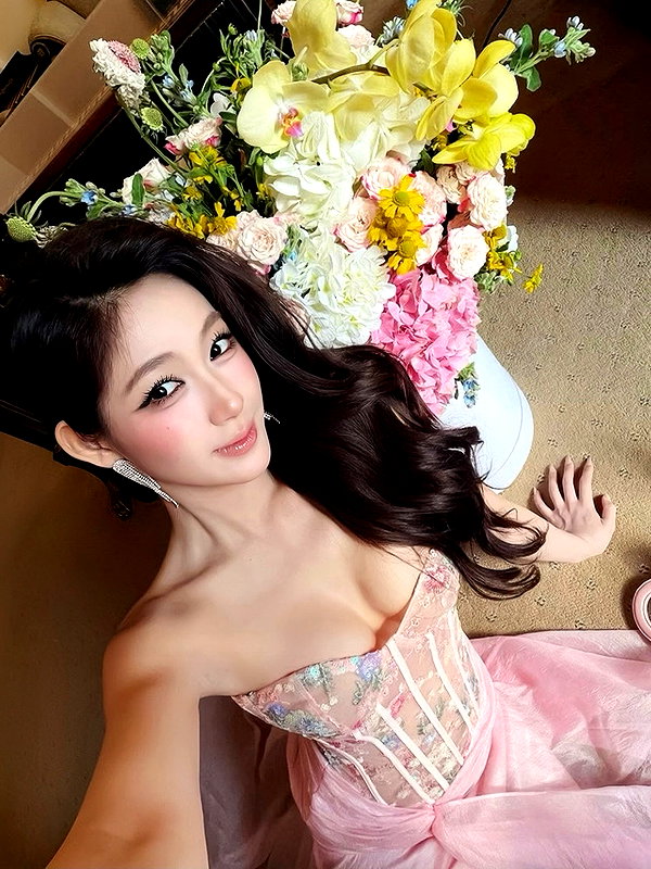 lyhythuedoxinh instagram image archive image