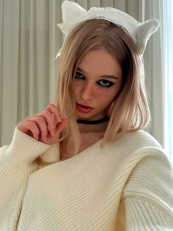 ti_joyy instagram image archive image