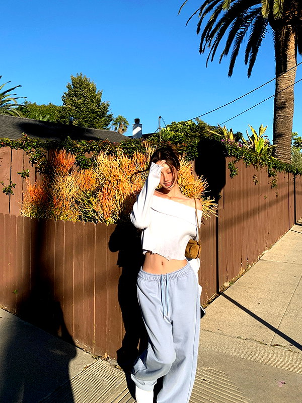 daxbin instagram image archive image