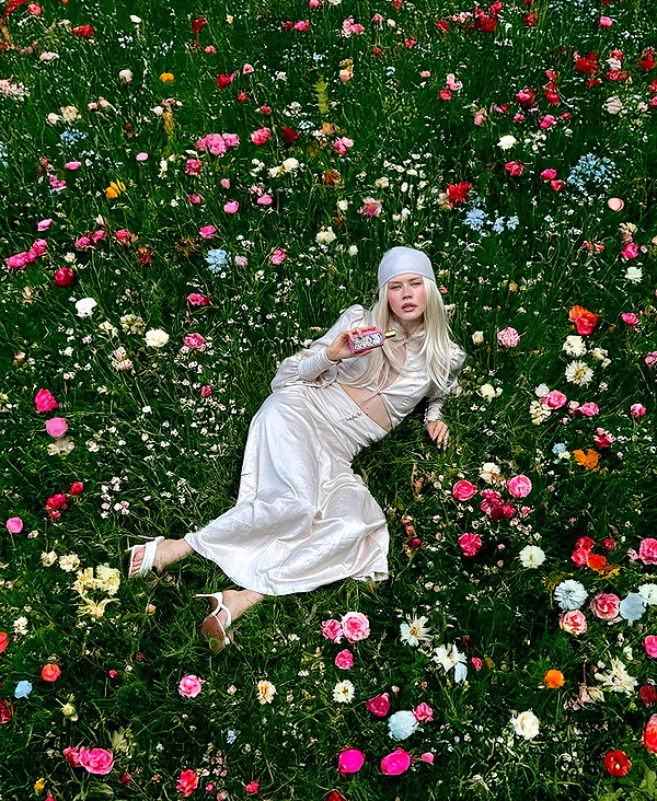 girlcalledluca instagram image archive image