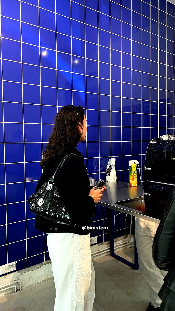 emmaaurora instagram image archive image
