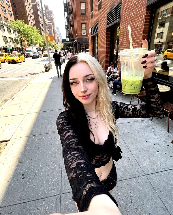 alyssaauwu instagram image archive image