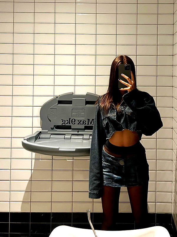 veroni22ka instagram image archive image