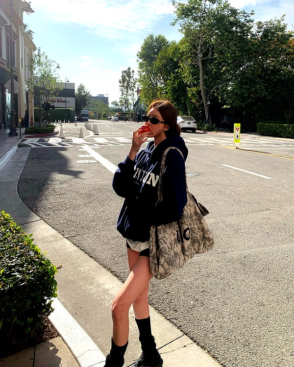 daxbin instagram image archive image